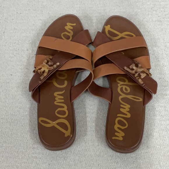 EUC woman’s Sam Edelman sandals - Picture 1 of 6